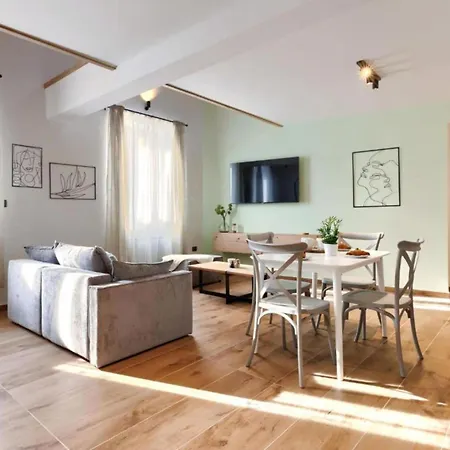 Zanet - Duplex With Sea View